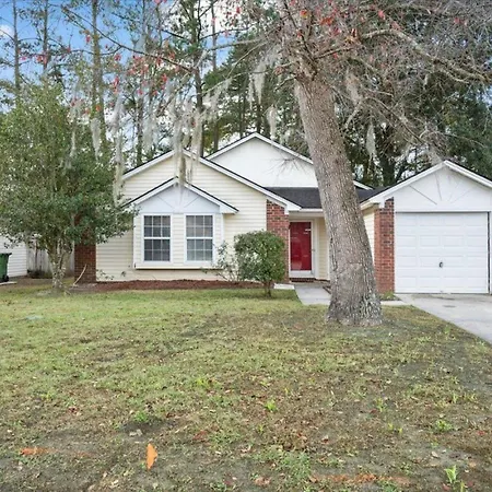 Private Yard - Parking - 75Tv - No Stairs - King Bed Villa Savannah Exterior photo